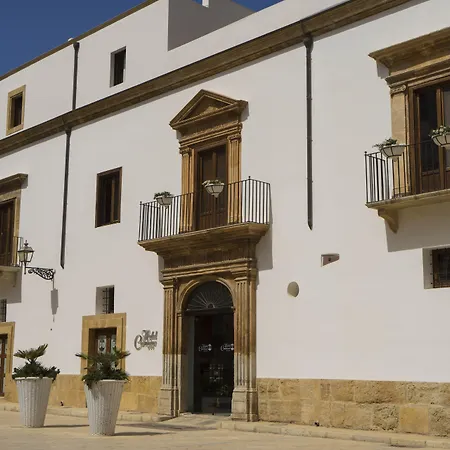 Hotel Carmine-3